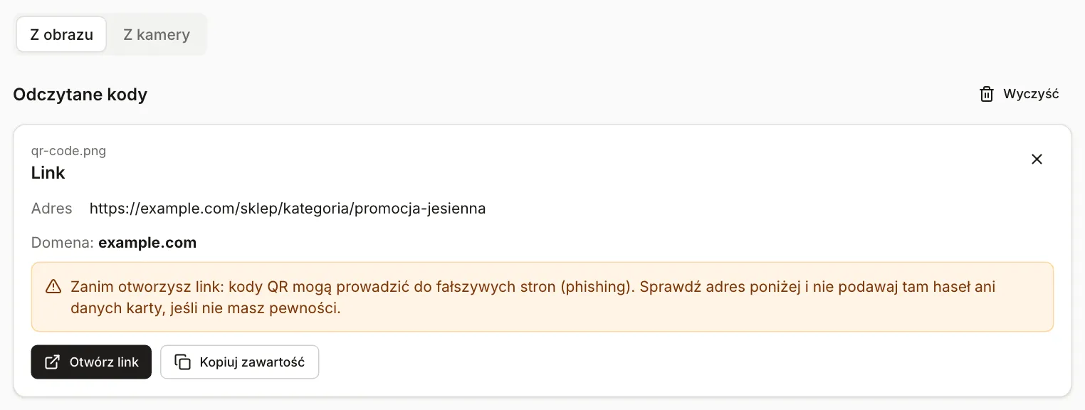 Czytnik kodów QR z wczytanym plikiem PNG: karta wyniku „Link” z adresem https://example.com/sklep/kategoria/promocja-jesienna, domeną example.com i ostrzeżeniem o phishingu
